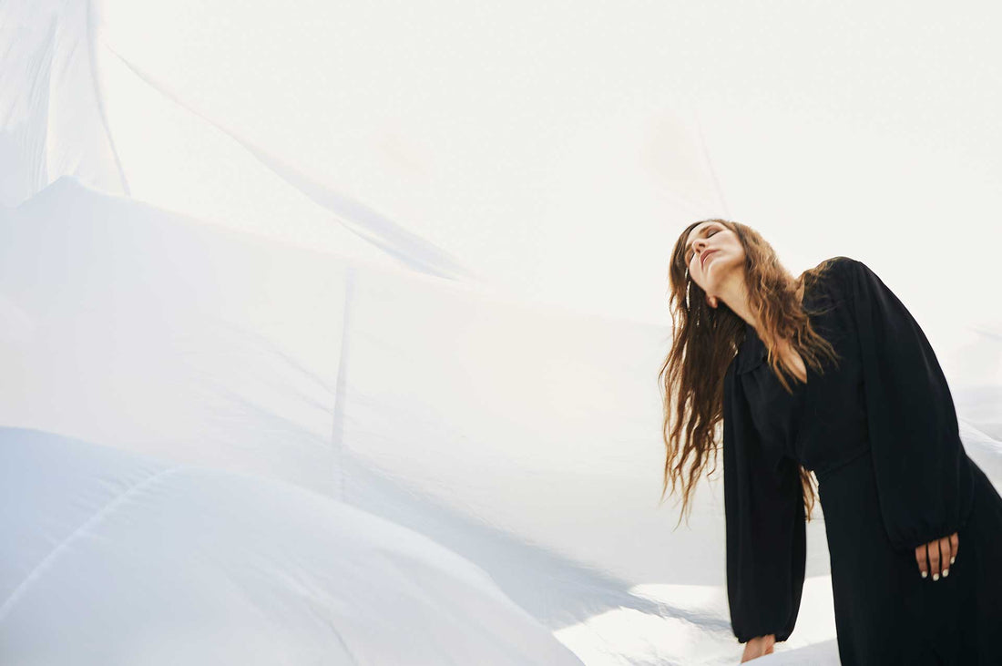 Reb Fountain's Iris Is A Brilliant Rainbow Of Grays