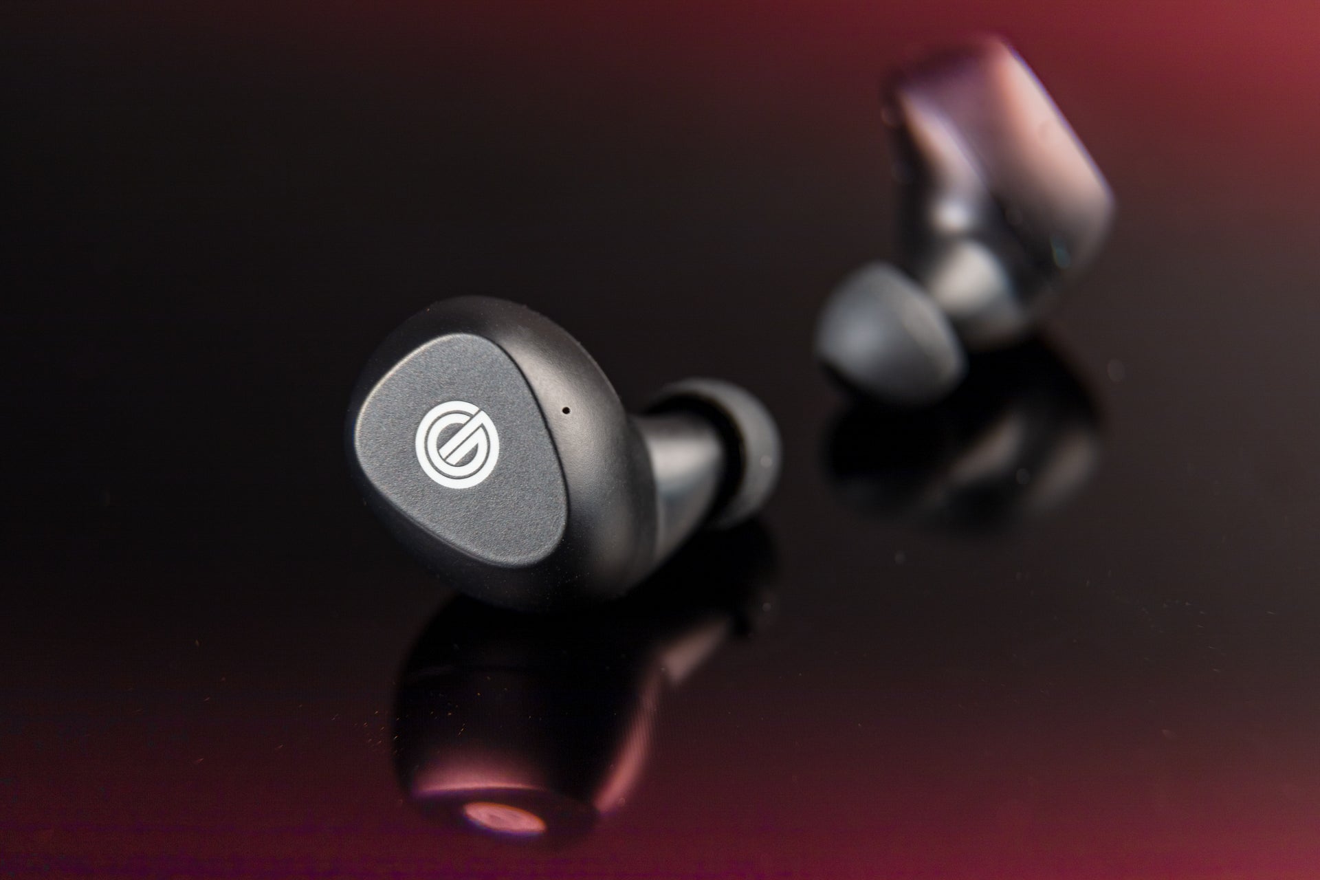 Brooklyn true wireless online earphones